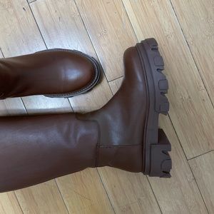 Steve Madden leather boots 7.5